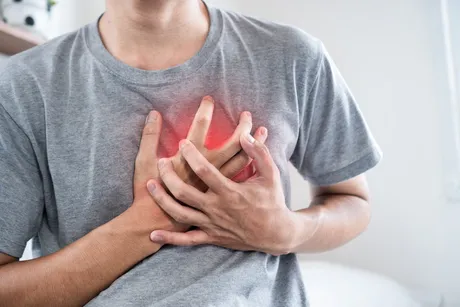 Chest Pain: When to See a Cardiologist